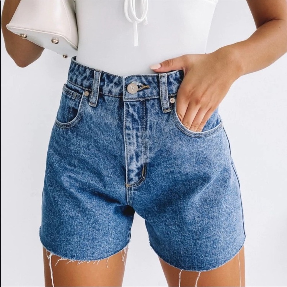Abrand Venice High Rise Cutoff Denim Jean Shorts 26